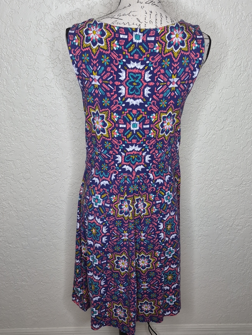 Multicolored Geometric Print Sleeveless Dress - Picture 3 of 5